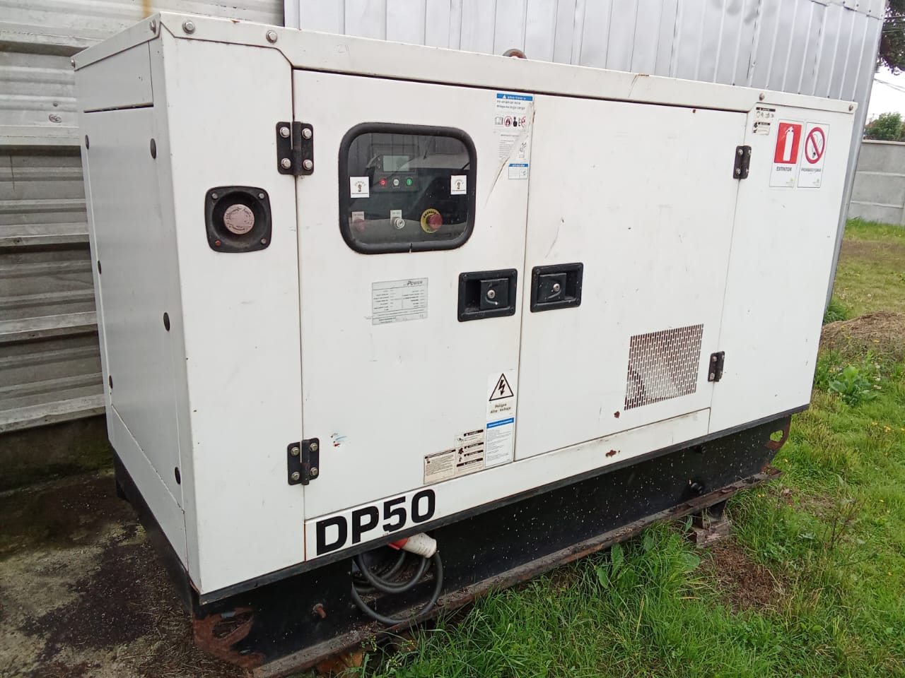 Generador trifásico Dpower 50 KVA motor Perkins año 2024 246 horas