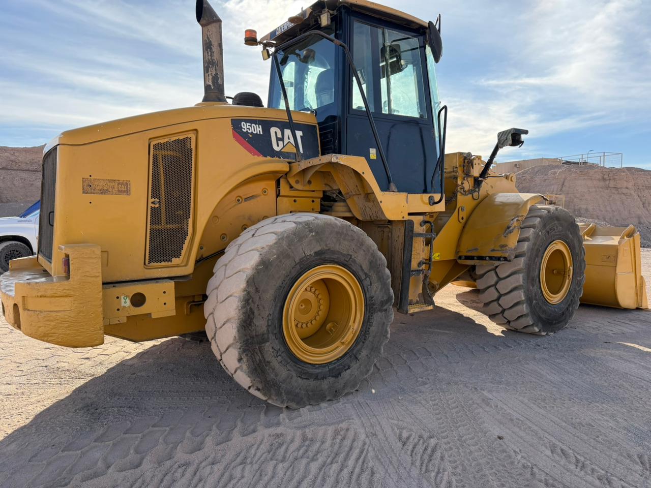 Cargador Frontal Caterpillar 950H – Año 2016 | 9.800 Horas