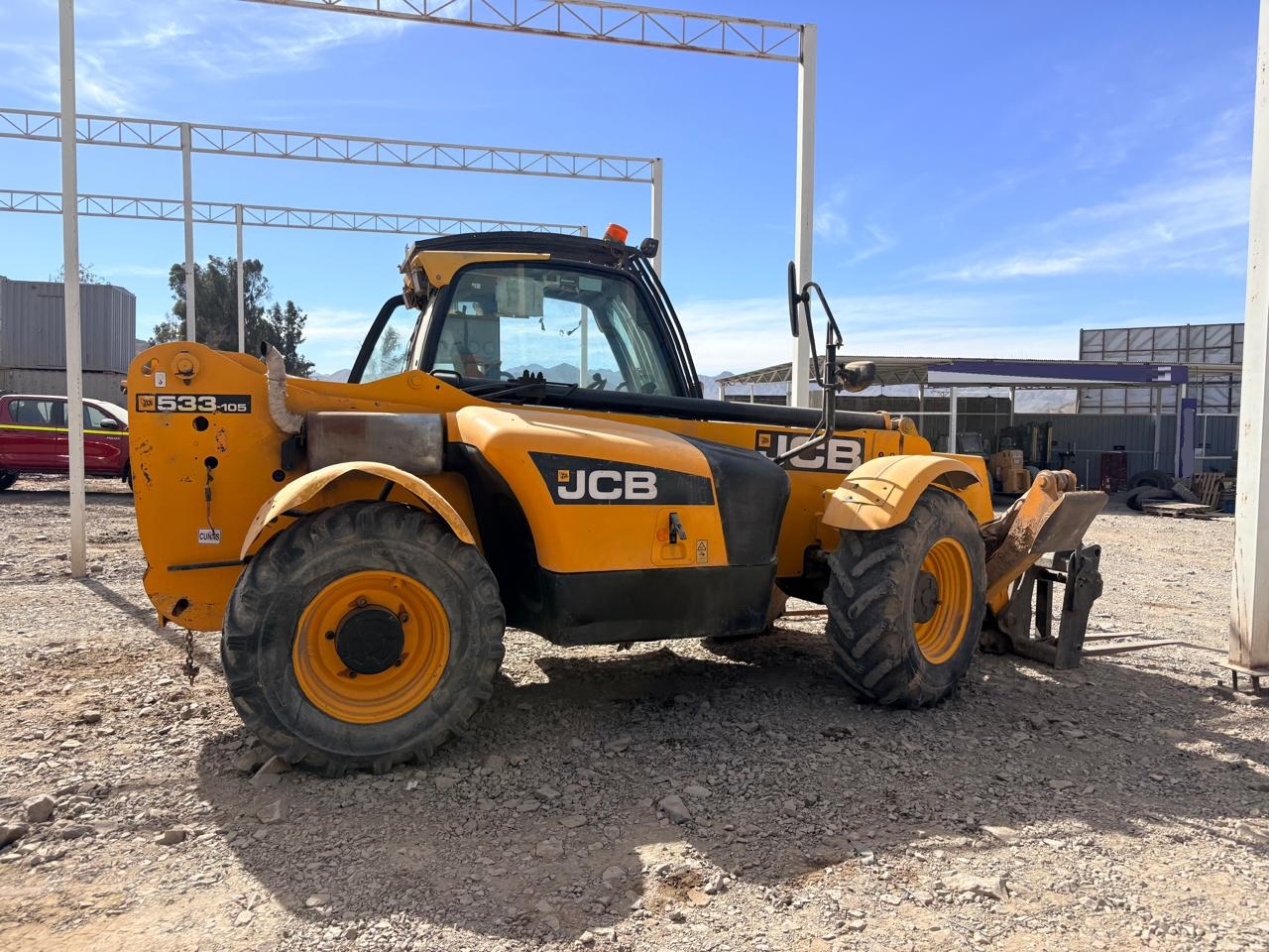 Manipulador telescopico JCB 533-105 año 2018 12.000 hrs
