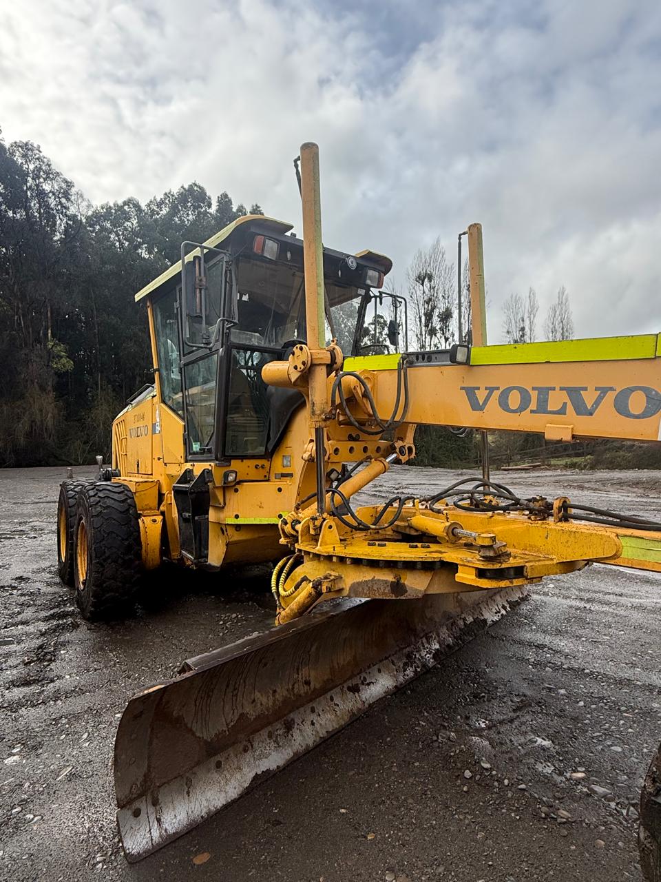 Motoniveladora Volvo G940 – Año 2013 9001 horas