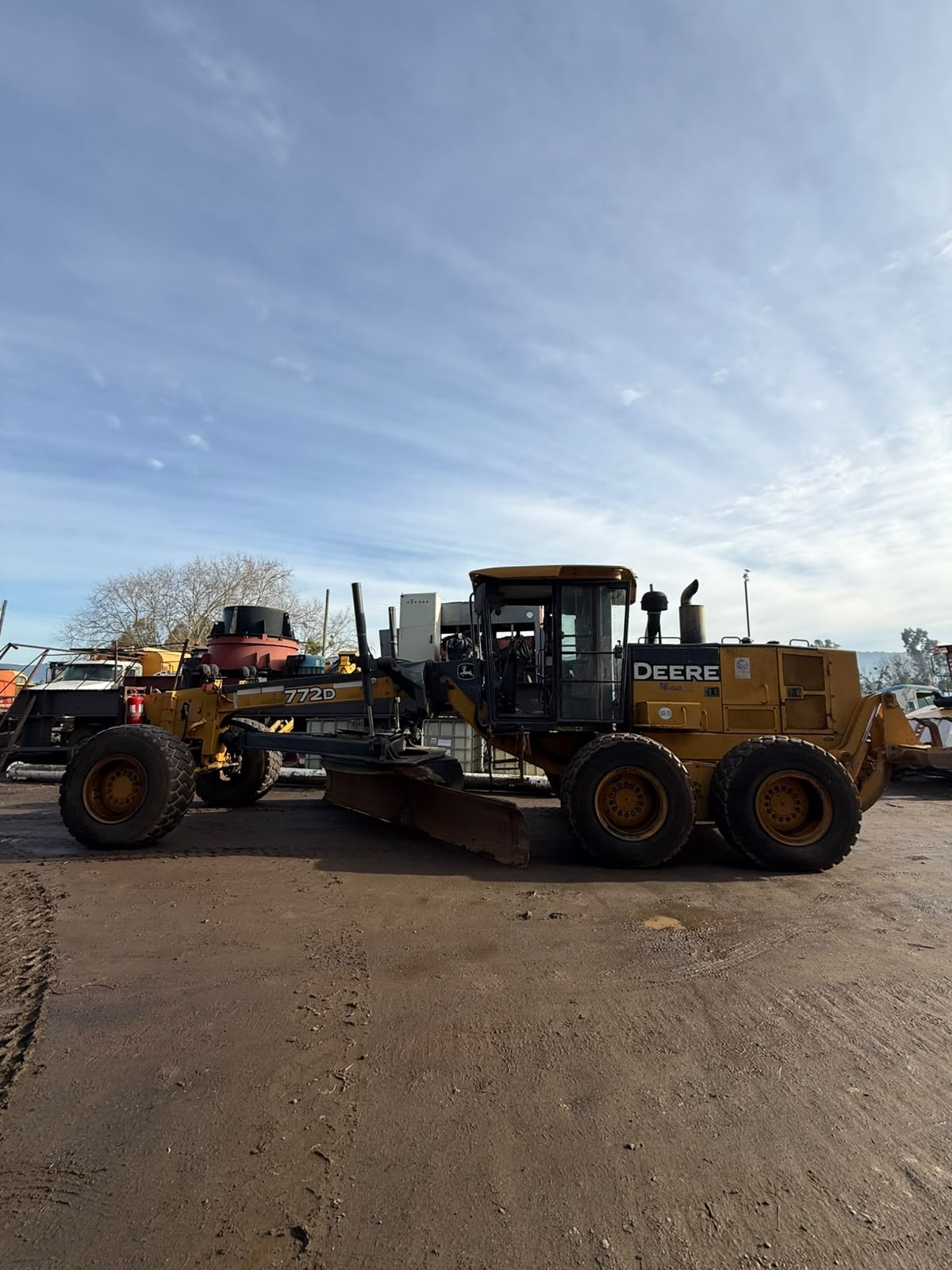 Motoniveladora John Deere 772D – Año 2010 17.175 horas