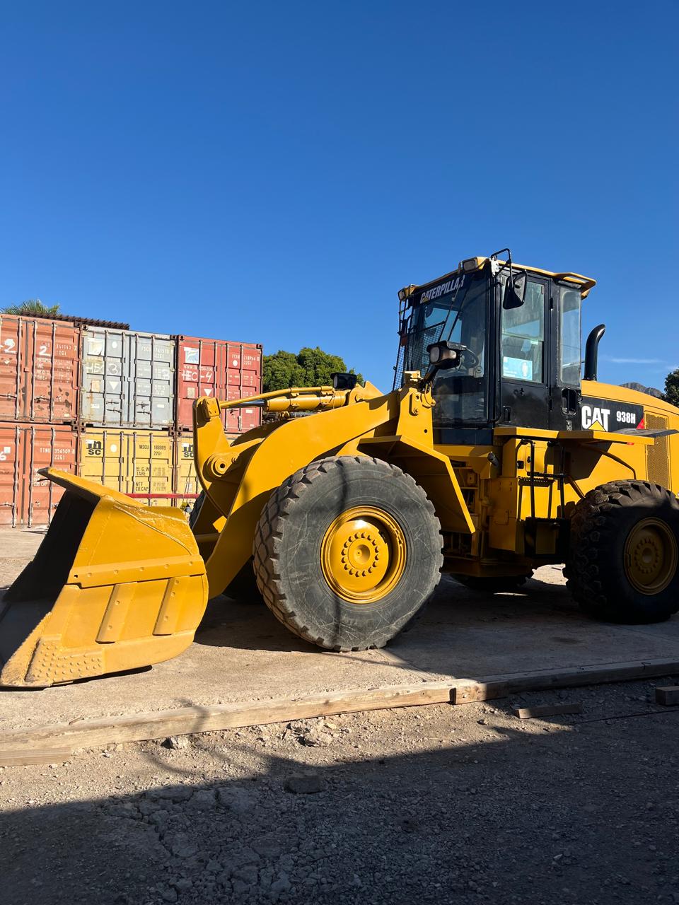 CARGADOR FRONTAL CATERPILLAR 938H  Año 2011 13.183 horas 2.3 m3
