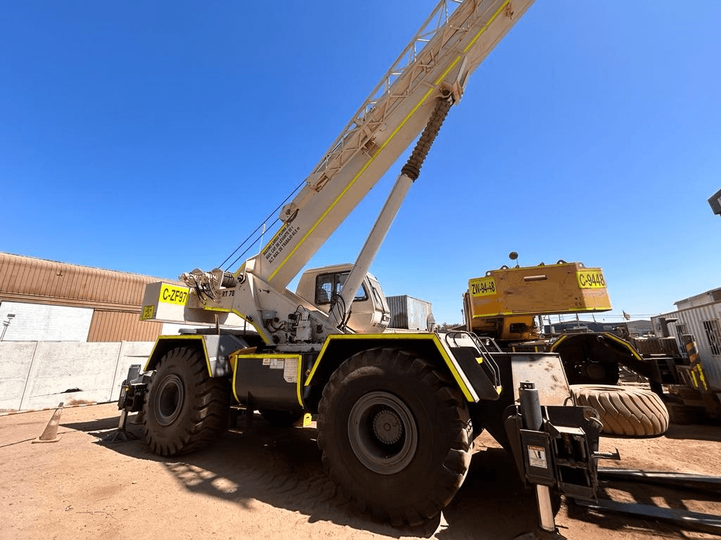 Grúa Pluma Terex RT780 2007 – 14789 horas en Antofagasta