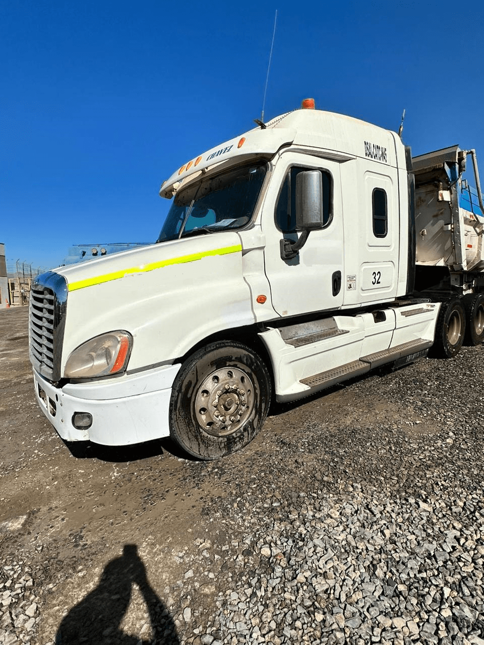 Tractocamión Freightliner FLB 9064 ST 2015