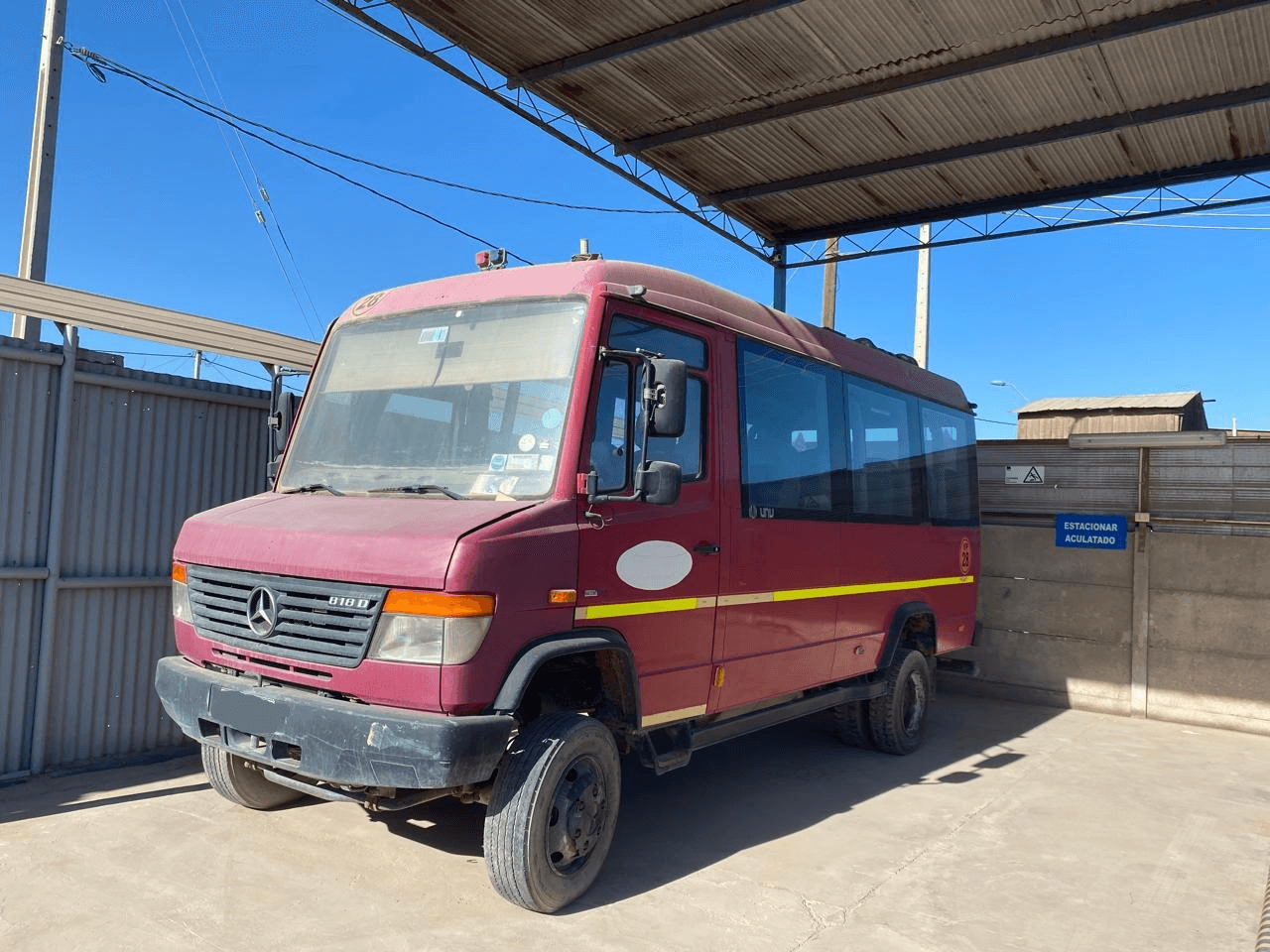 Minibus Mercedes Benz Vario 4x4 17+1 2015