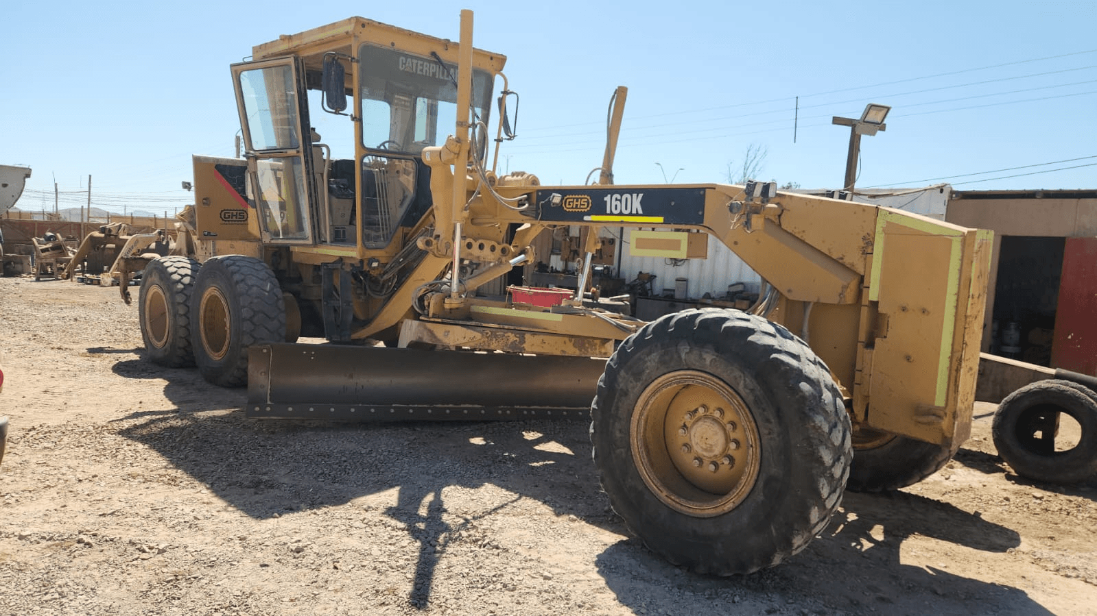 Motoniveladora Caterpillar 160K 2012 - 13323 horas
