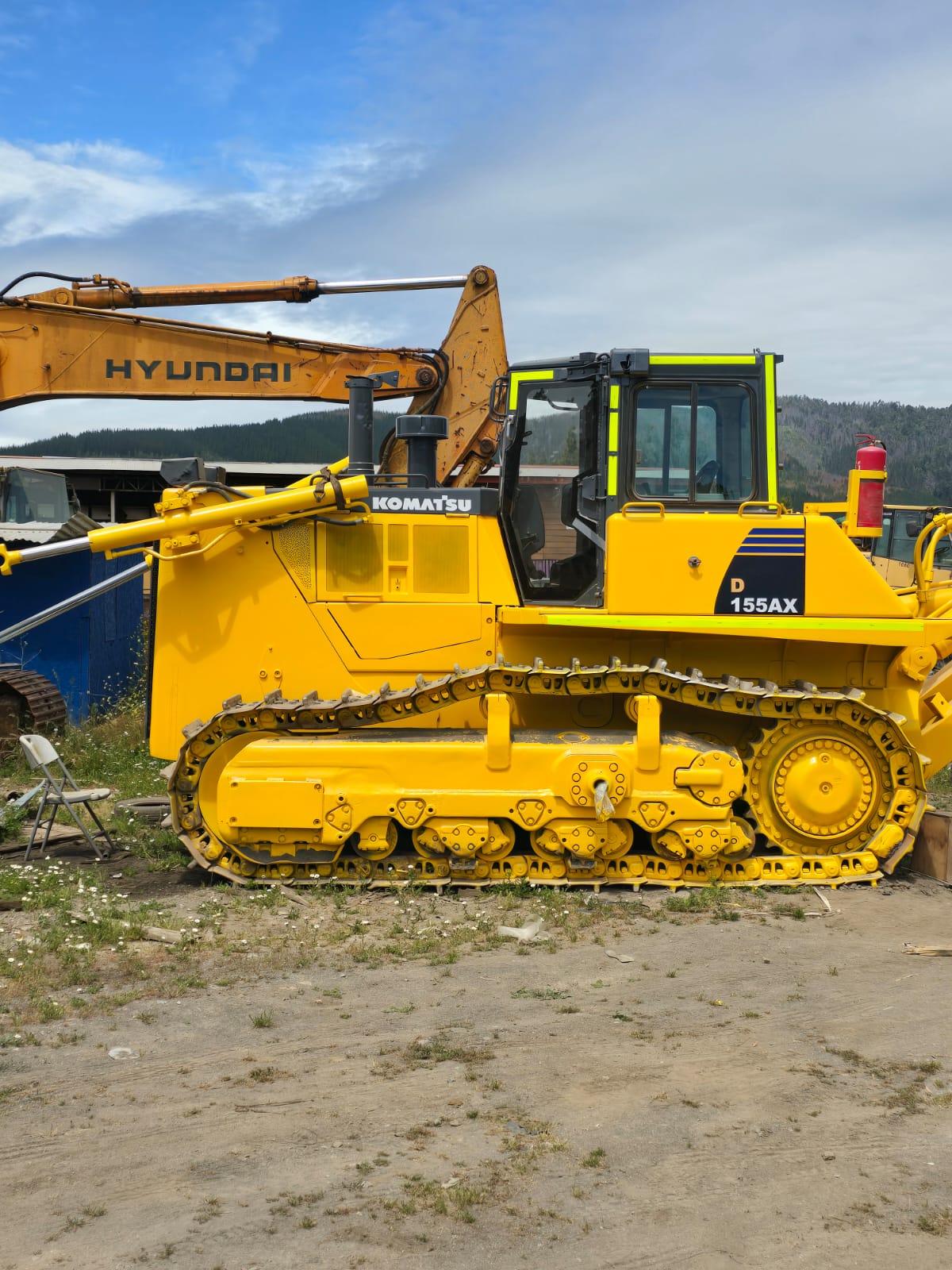 Bulldozer Komatsu D155AX-6 2007 | 8000 hs