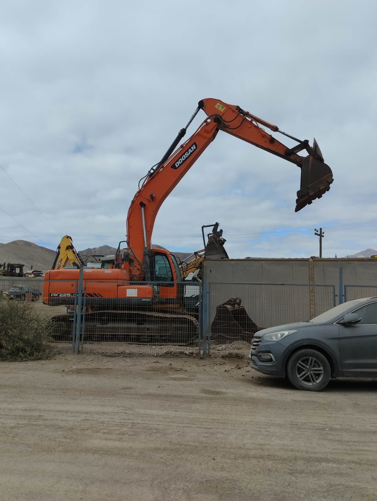 Excavadora Doosan DX225 LCA Año 2010 8.985 horas