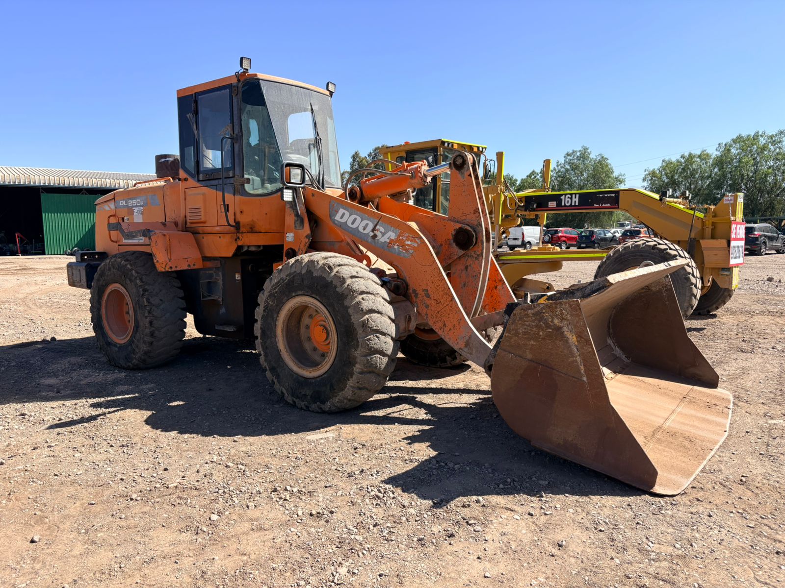 Cargador Frontal Doosan D250 Año 2014 24.823 horas pala 2.5 m3