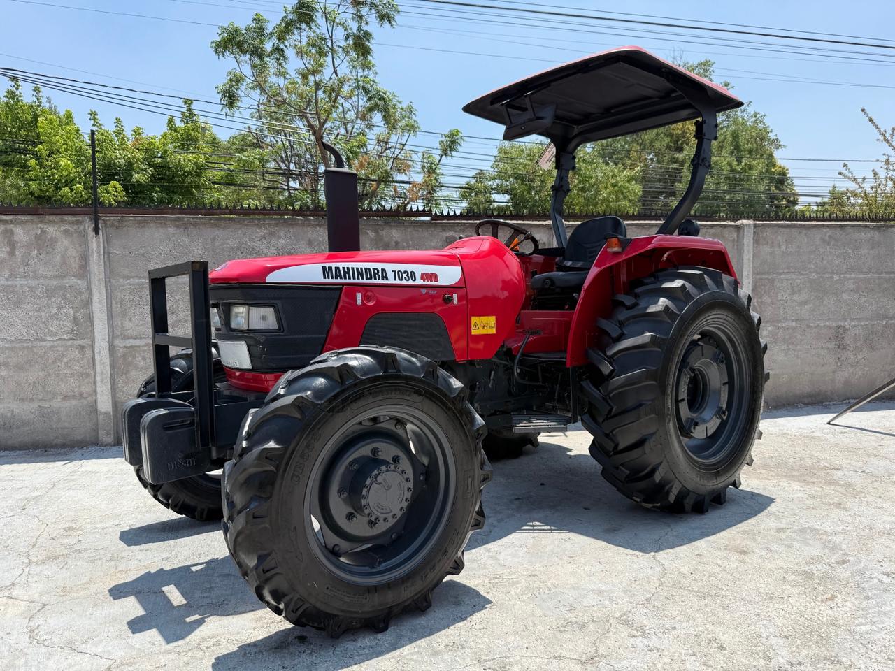 Tractor Mahindra 7030 4x4 TR-19 2013 70 hp