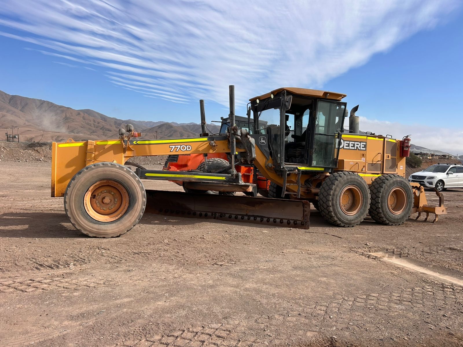 Motoniveladora John Deere 770D año 2009